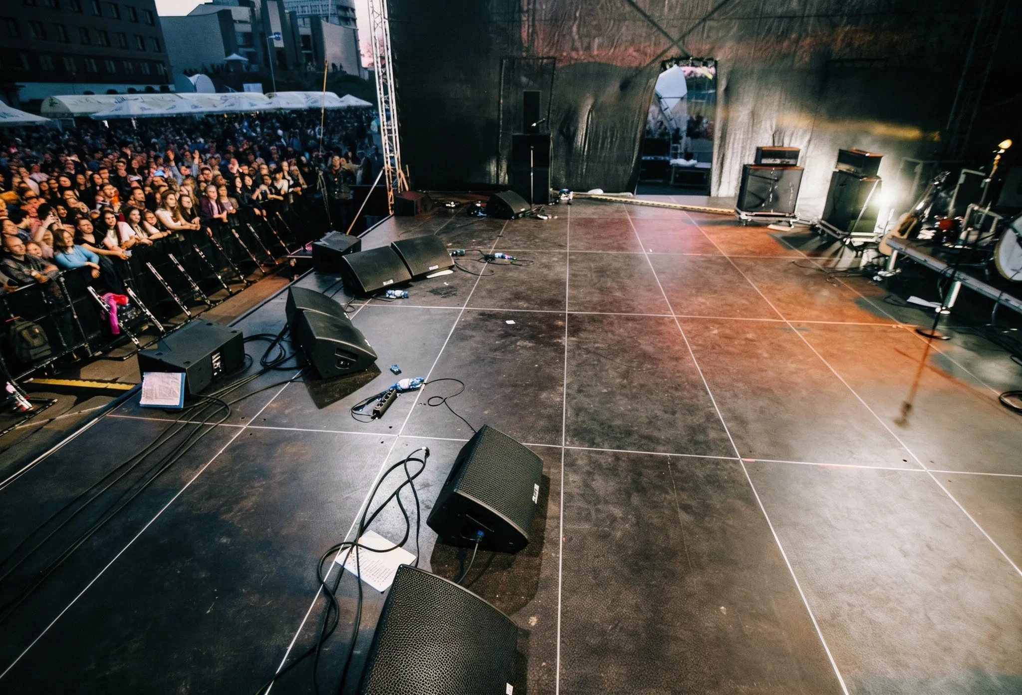 εξέδρα εκδήλωσης σε συναυλία